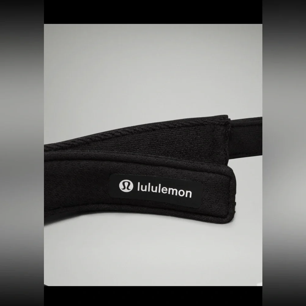 NWT LULULEMON SWEATBAND FORMED BLACK VISOR SMALL MEDIUM ADJUSTABLE FIT - Picture 4 of 8